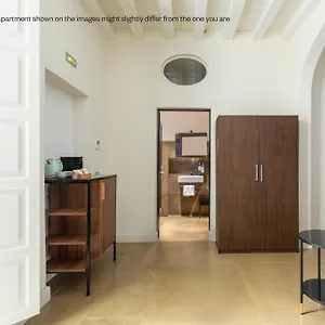 Aparthotel Numa Felice, Florence